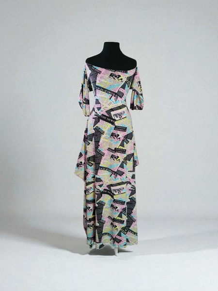 The News Dress